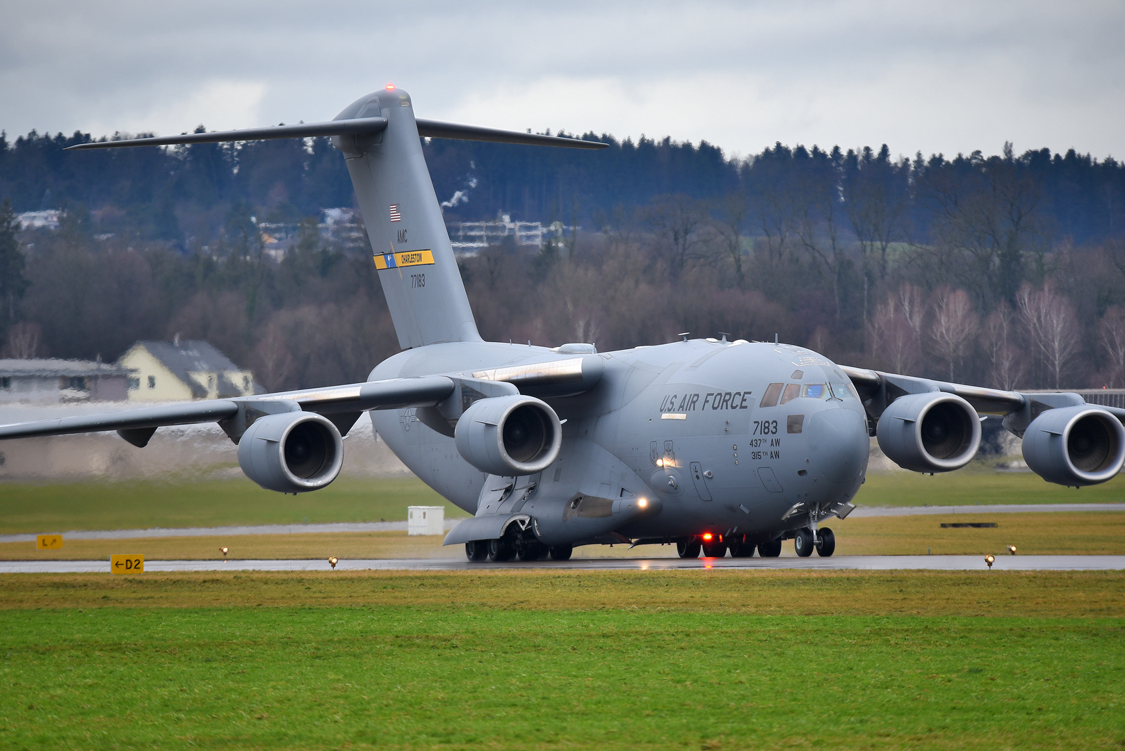 USA - Air Force Boeing C-17A Globemaster III 07-7183 