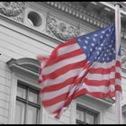 USA Flagge über Checkpoint Charlie