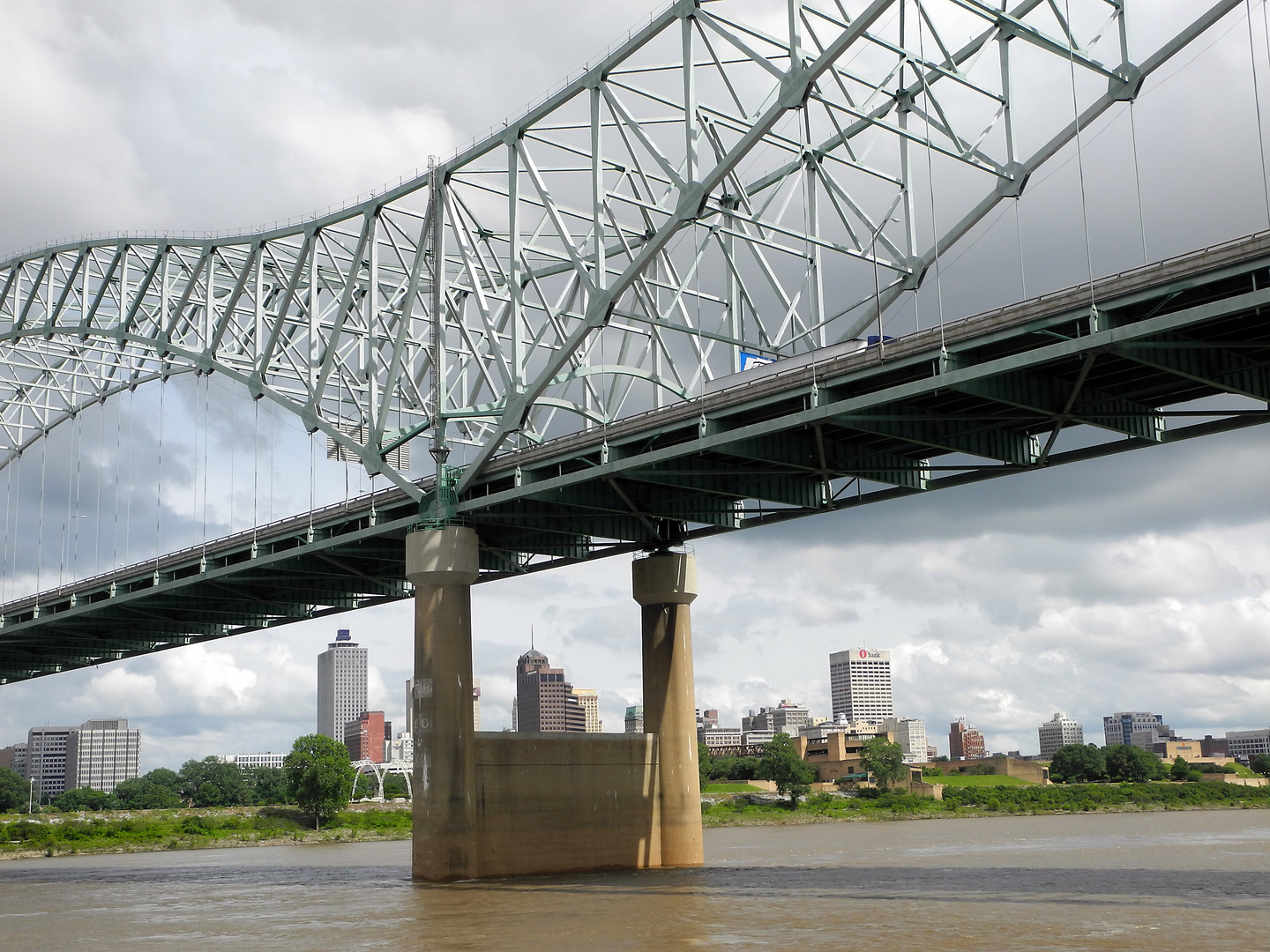 USA-Südstaaten: Memphis am Mississippi, größte Stadt und Wirtschaftszentrum in Tennesee