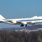 USAF Boeing E-4B, 747-200, 75-0125, "Nightwatch", Landung auf Rwy 14 ZRH