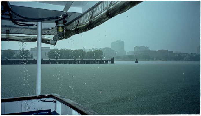 USA_j_214_20-2230410