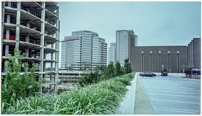 USA_j_284_03-2230410