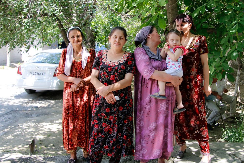 Usbekische Frauen