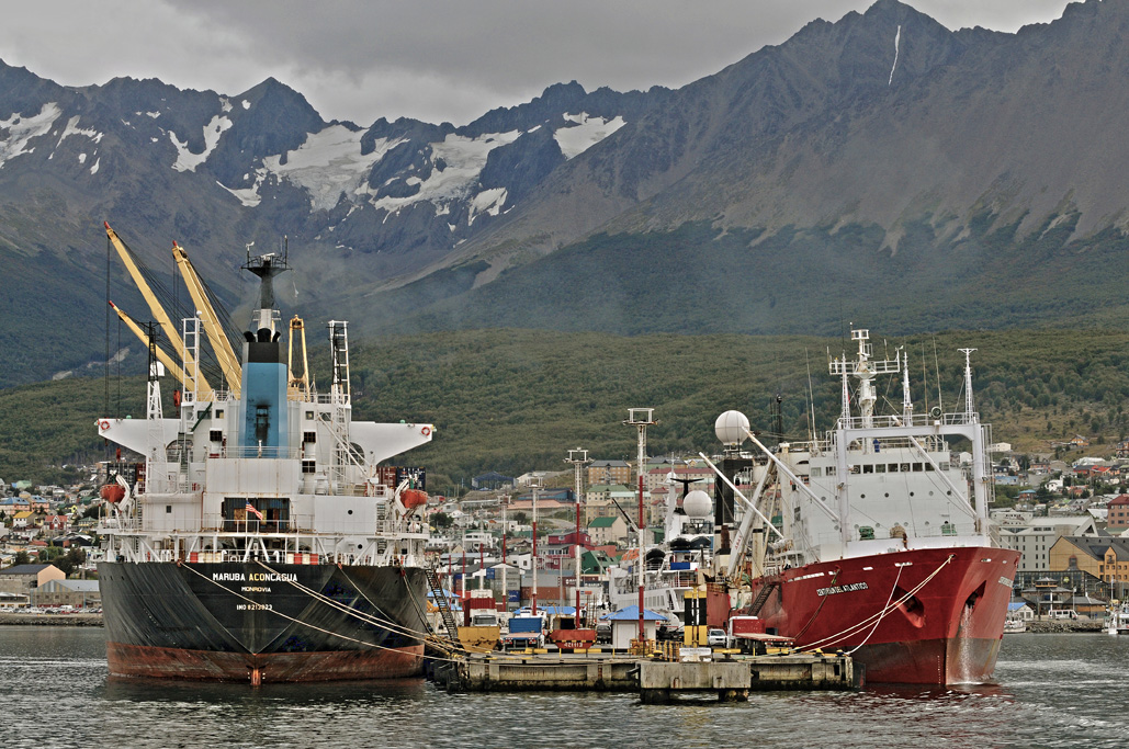 Ushuaia - Hafenszene