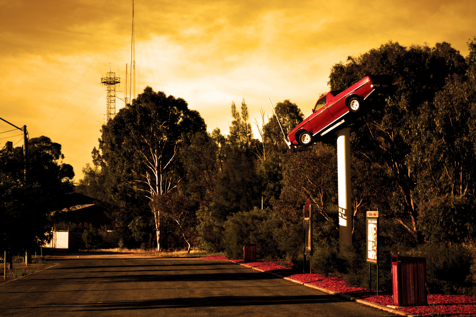 Ute on the pole