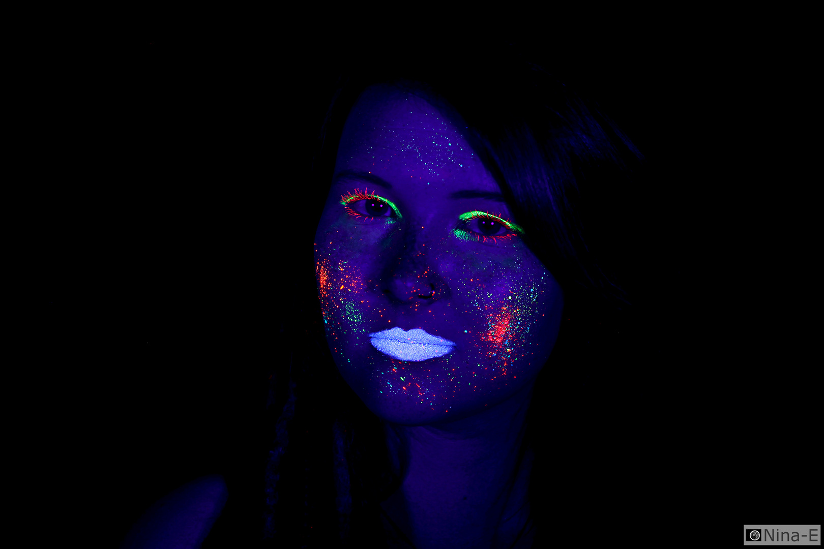 UV Lights VI