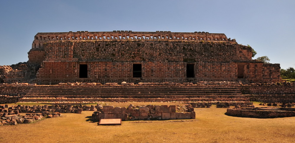 Uxmal - Kabah; Palastes der Masken