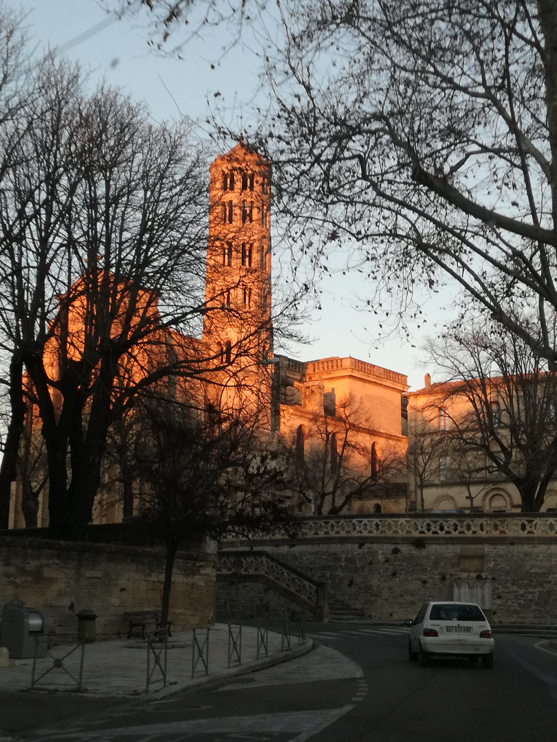 Uzès au couchant ....