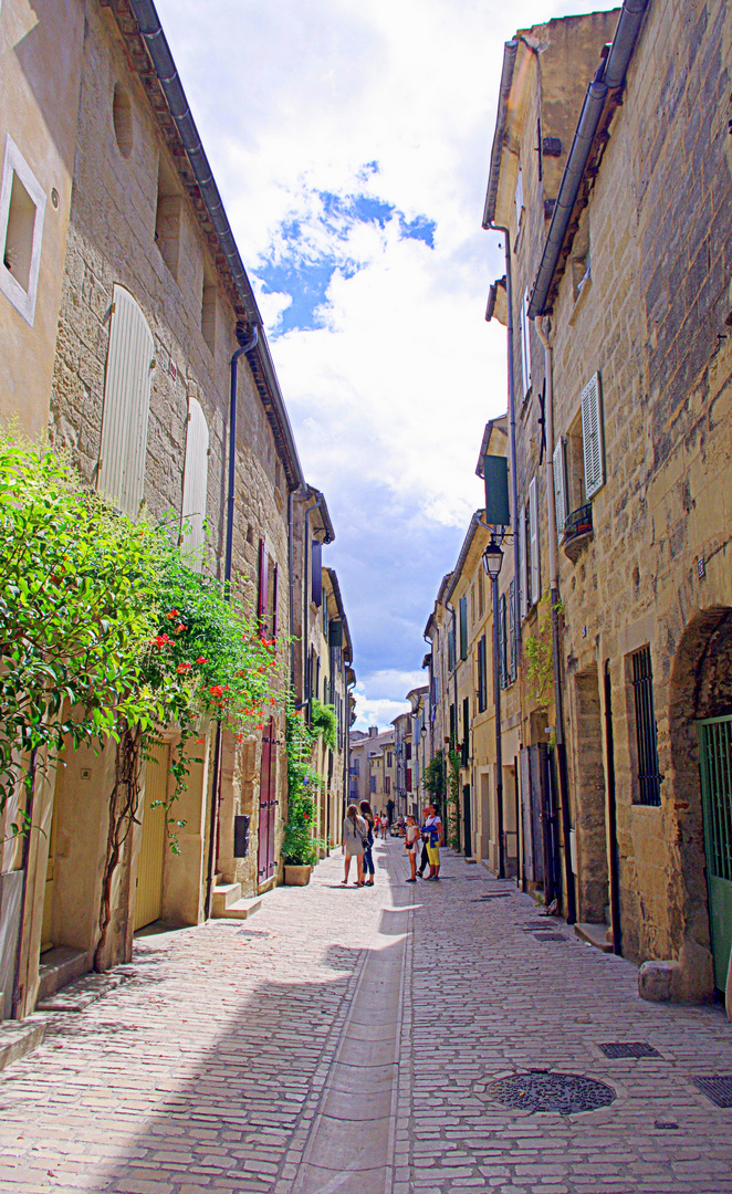 Uzès, au hasard des rues ....