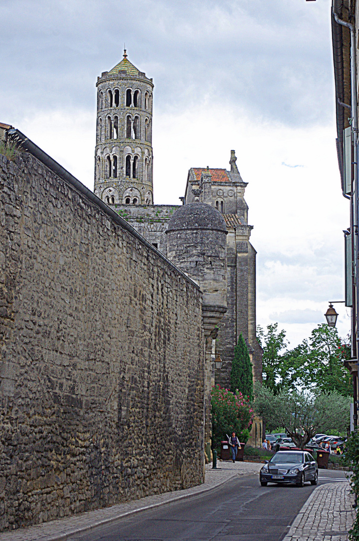 Uzès, au hasard des rues .... suite 2