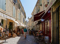 Uzès