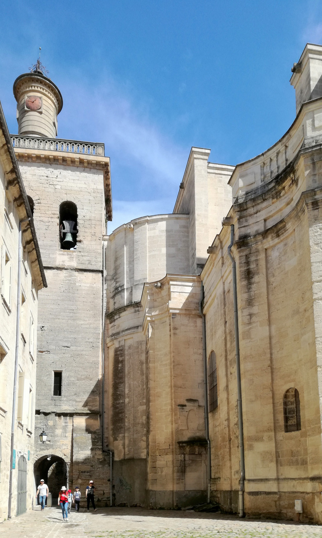 Uzès  Balade dans les ruelles 