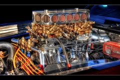 V 8 Engine