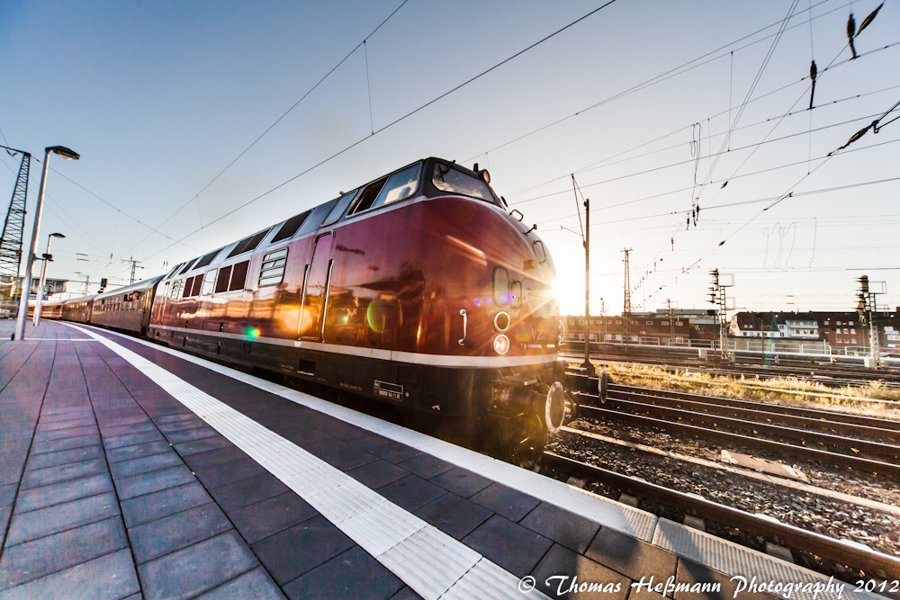 V200 bei Sonnenaufgang