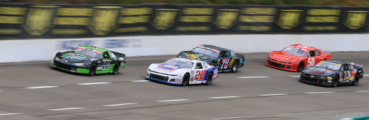 V8 Oval Serie Venray NL - Start des Rennens