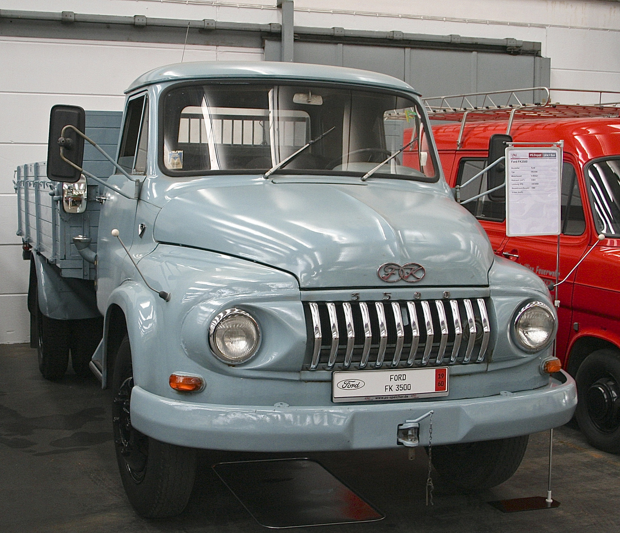 V8 unter der Haube Foto &amp; Bild | oldtimer, autos, ford Bilder auf ...