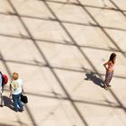 va et vient sous le louvre