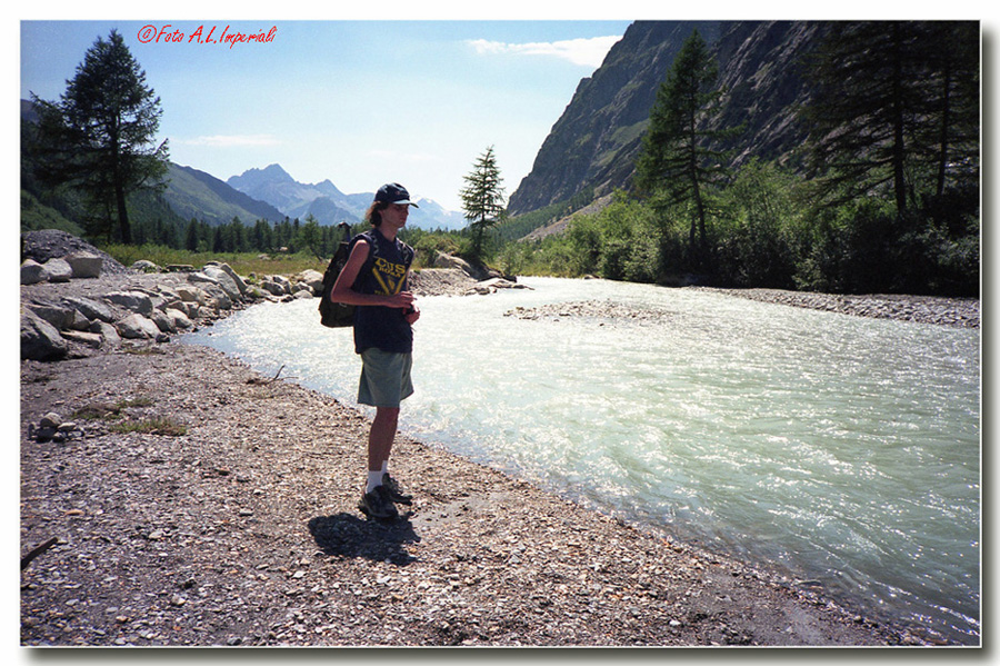 - Val Ferret -