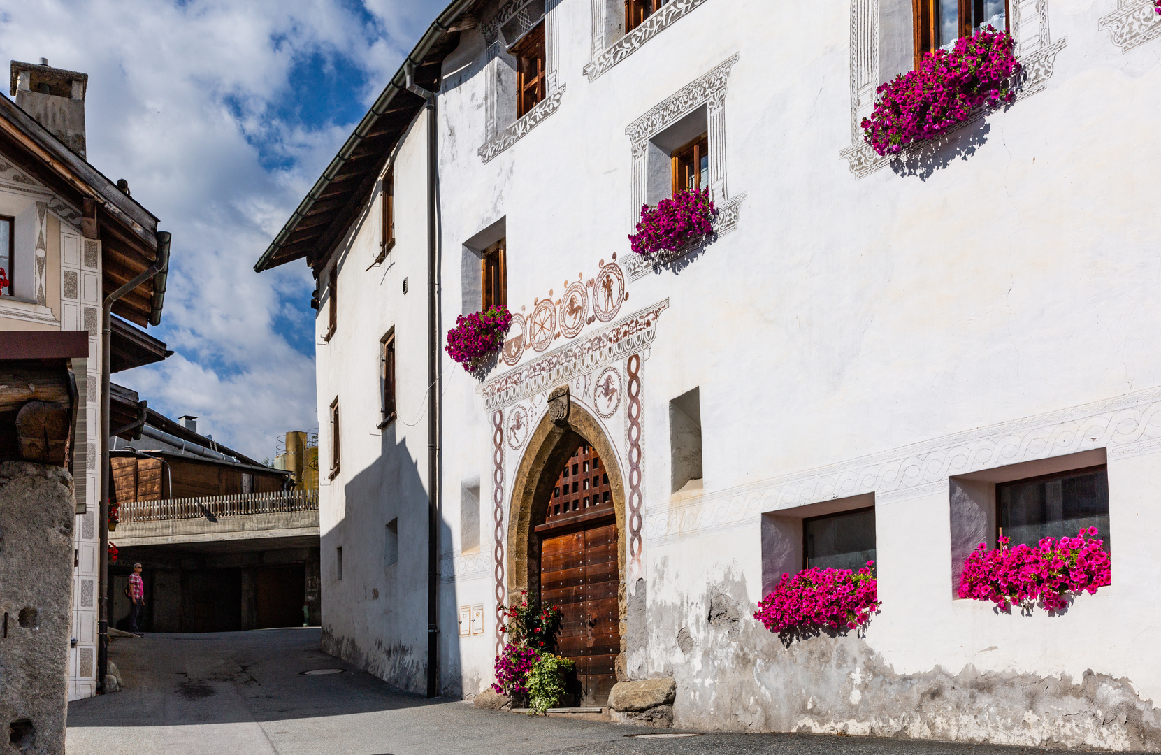 Val Müstair: Altes Haus von 1613 in Müstair