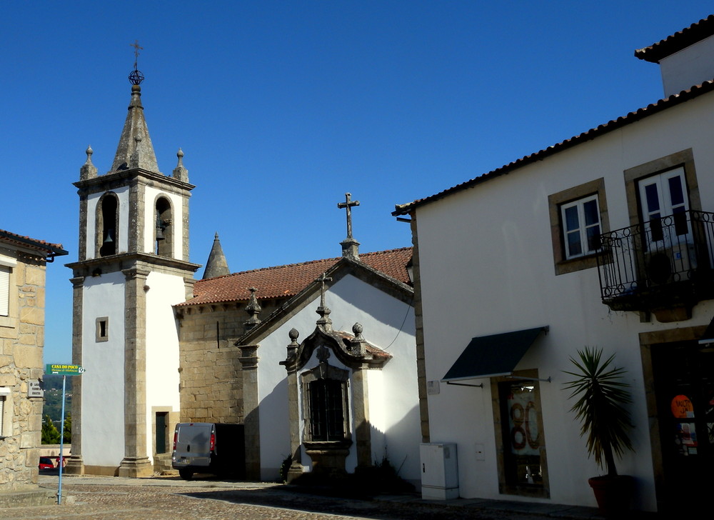 Valença : Centro histórico / Vieille ville / Altstadt..01-02