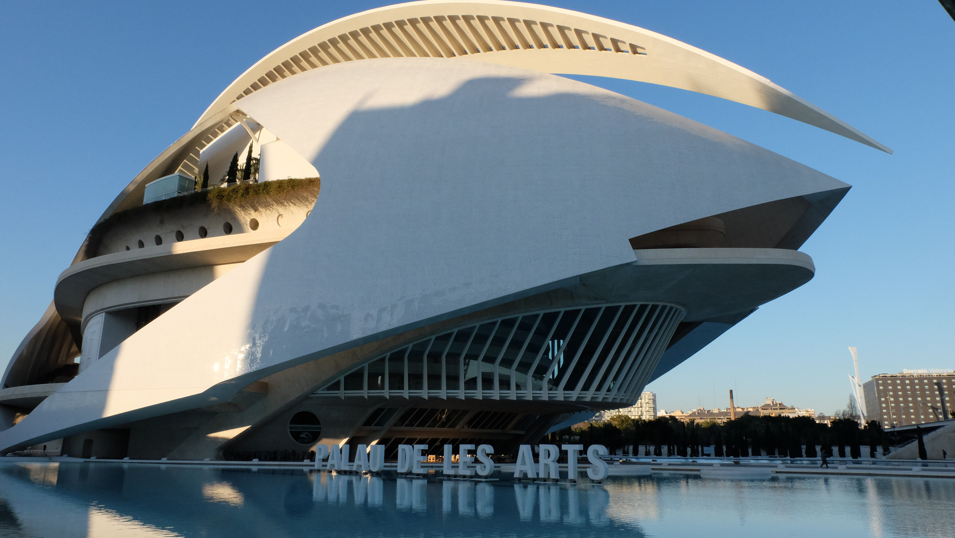 Valencia (1) Ciutat de les Arts i les Ciències / Palau de les Arts Reina Sofía