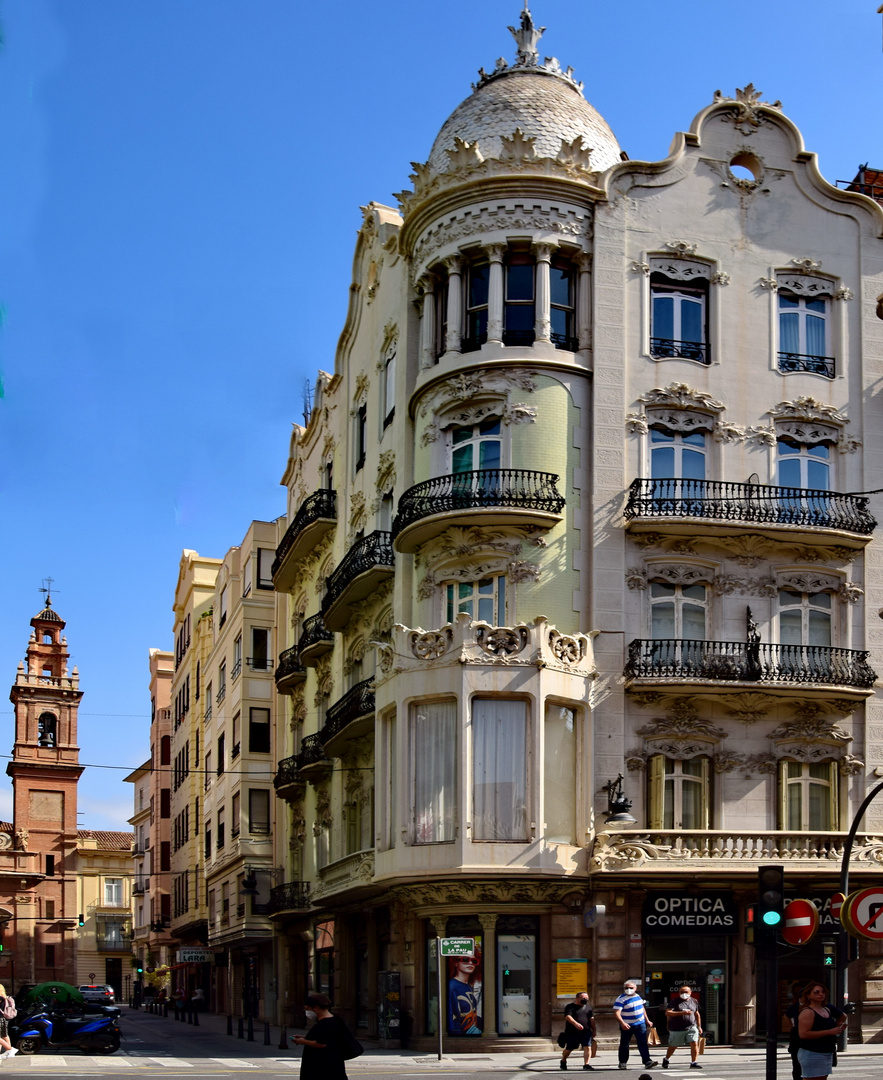 Valencia: Calle de la Paz,  Edificio Gómez II