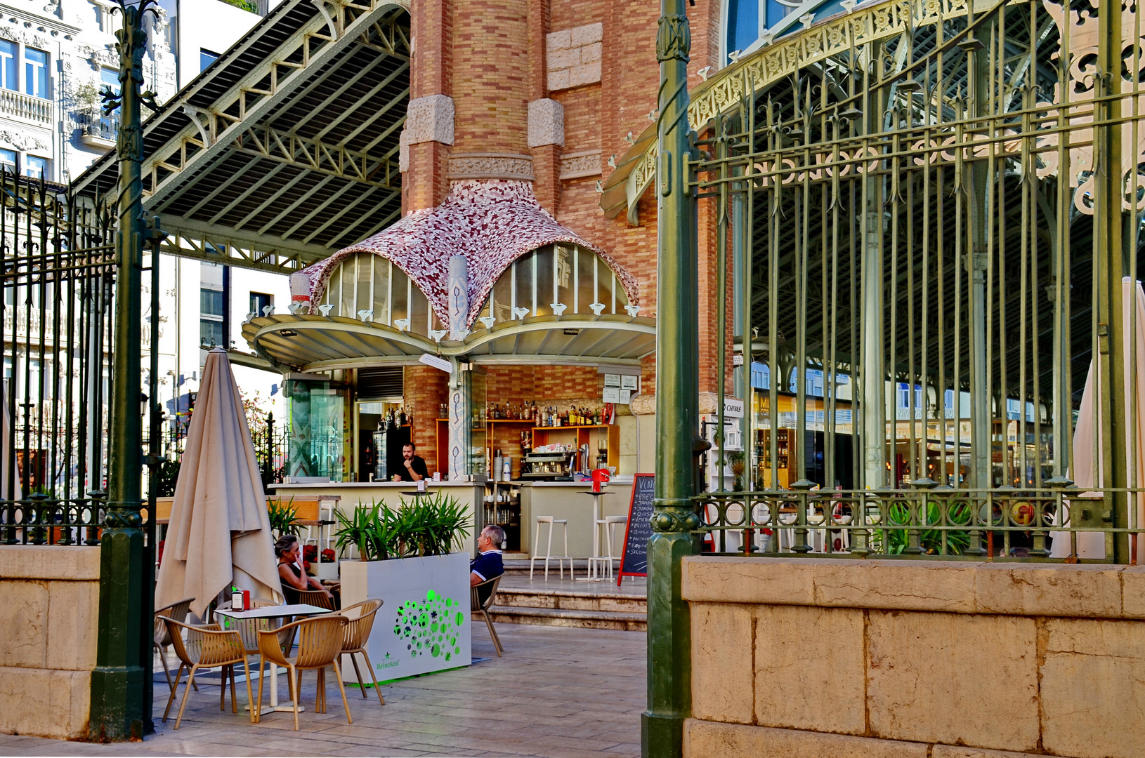 Valencia, Mercado de Colón