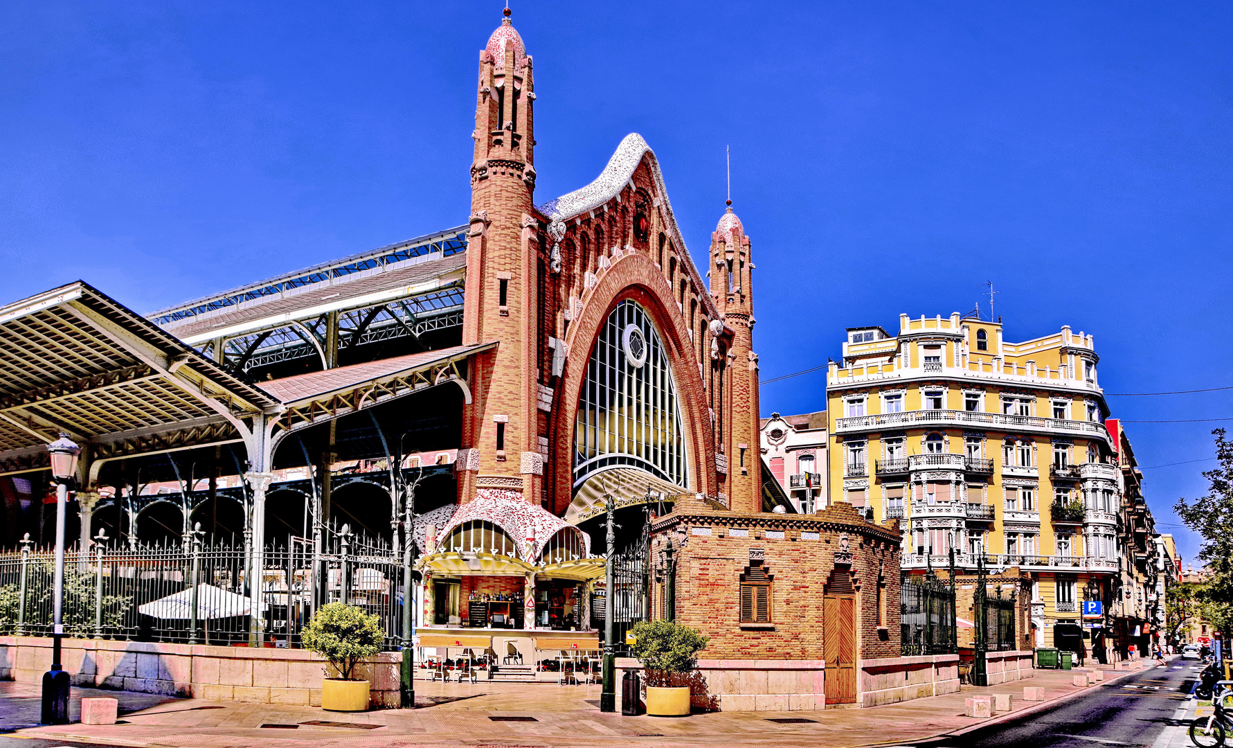 Valencia:: Mercado de Colón, Ostseite