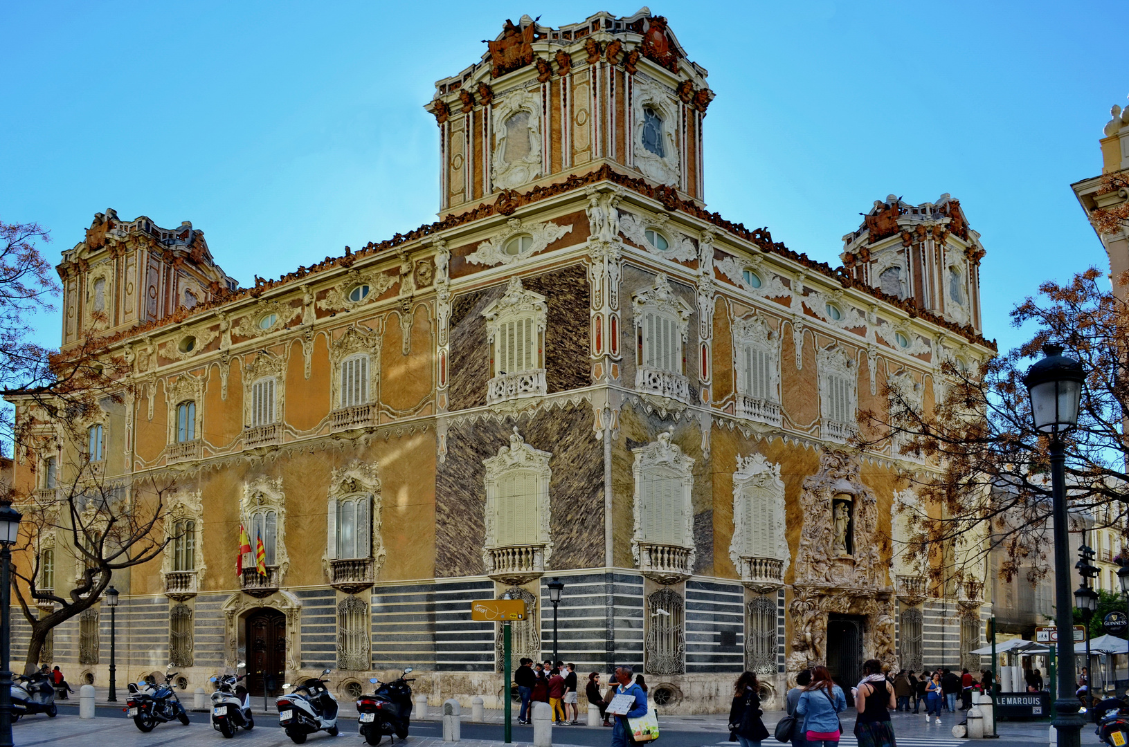 Valencia, Palacio de Marqués Dos Aguas