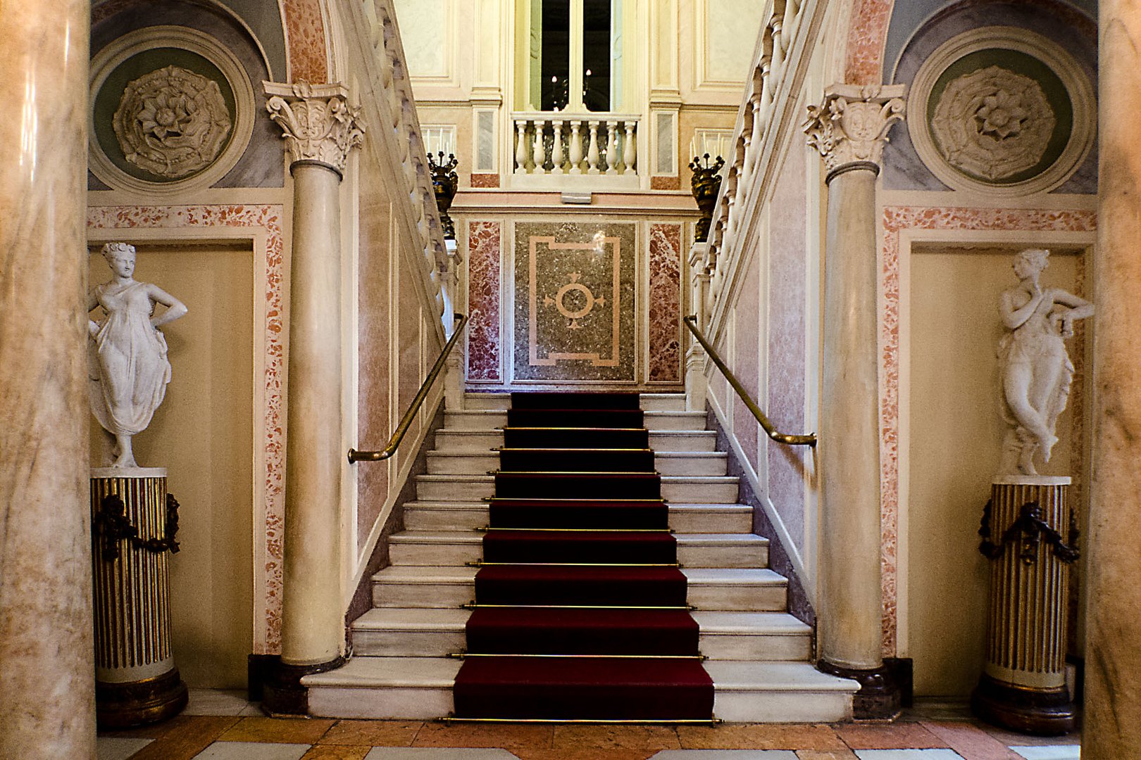 Valencia: Palacio del Marqués de Dos Aguas (2)