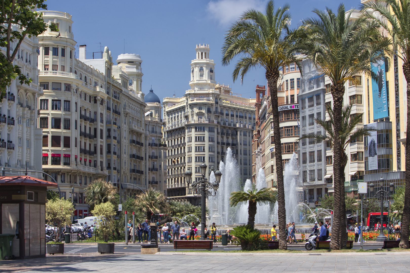 Valencia - Plaza del Ayuntamiento