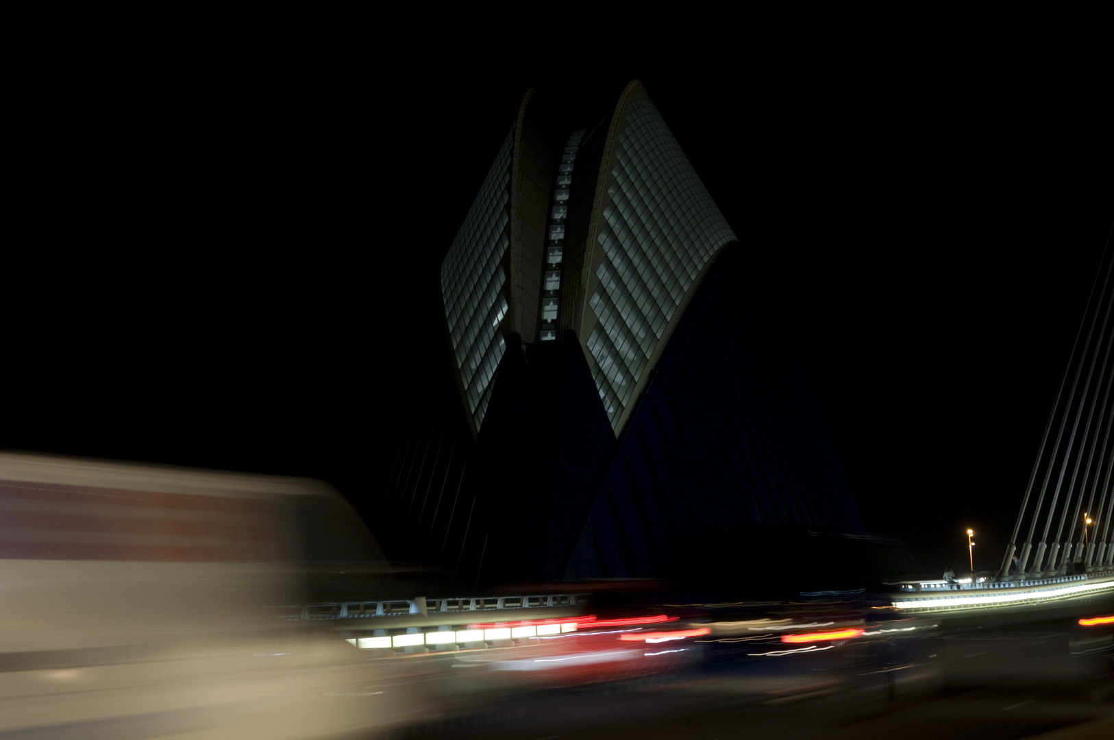 Valencia ponte arch. Calatrava