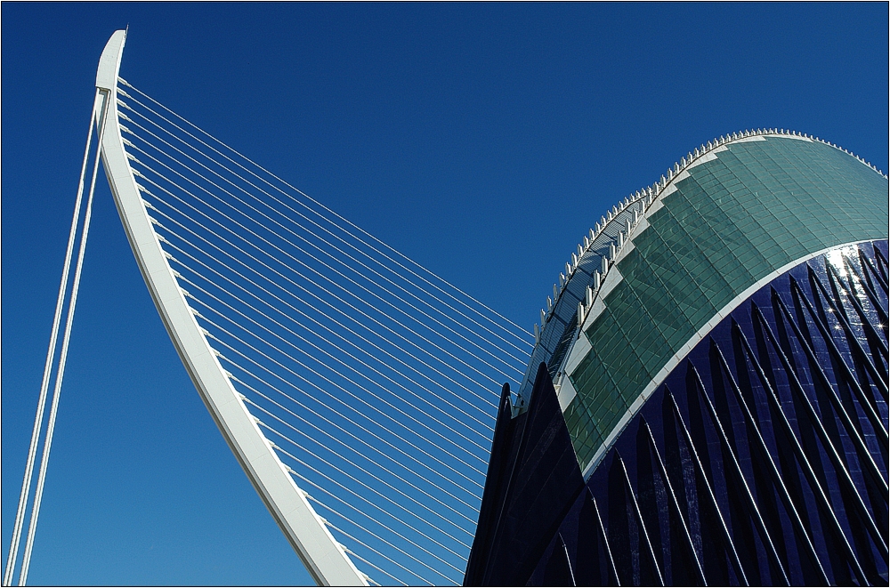 Valencia, Puente l’Assut de l'Or und Ágora