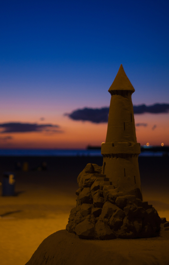 Valencia Sandburg beim Sonnenaufgang