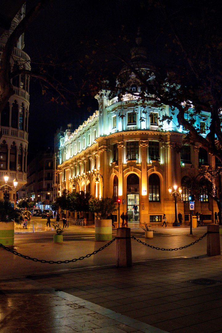 Valencia Spain bei Nacht 