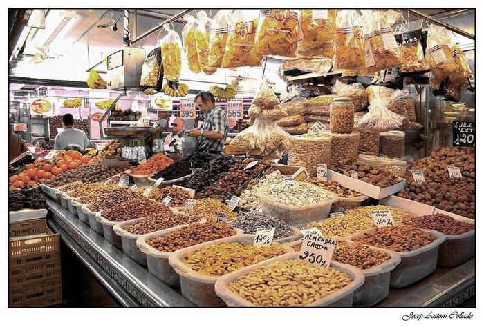 València, The Central Market. Dried fruits