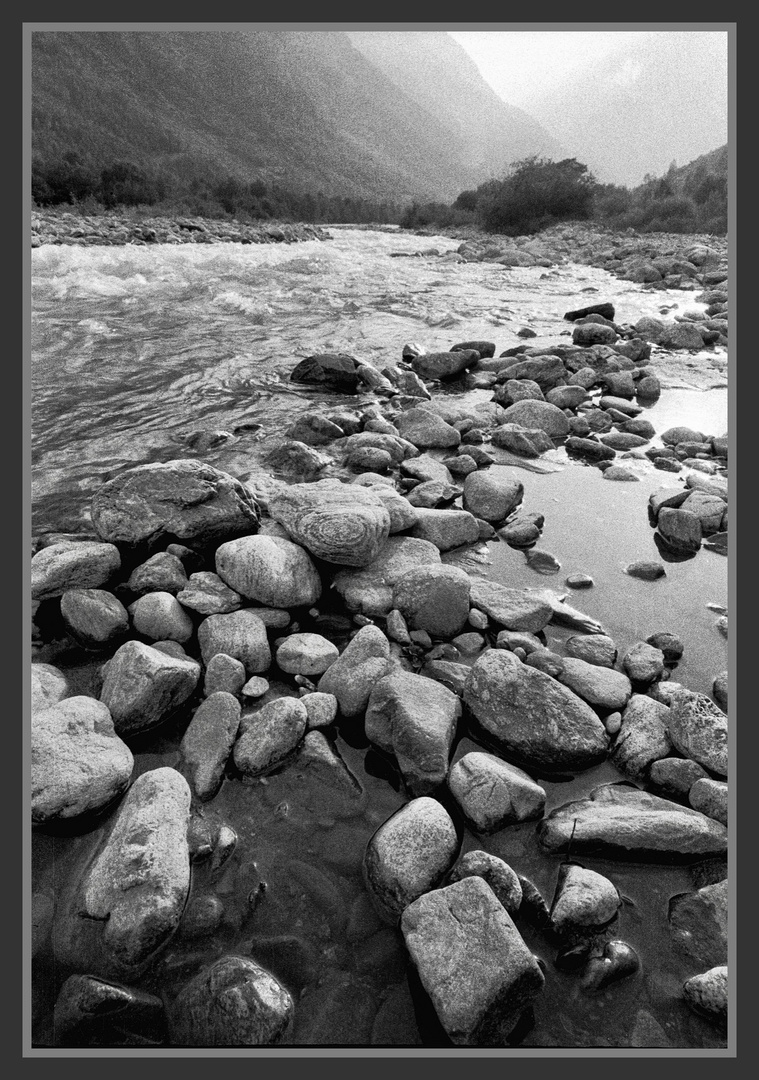 Valgaudemar river, french Alps