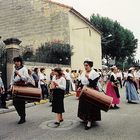 Vallabrègues 1991 - Groupe folklorique