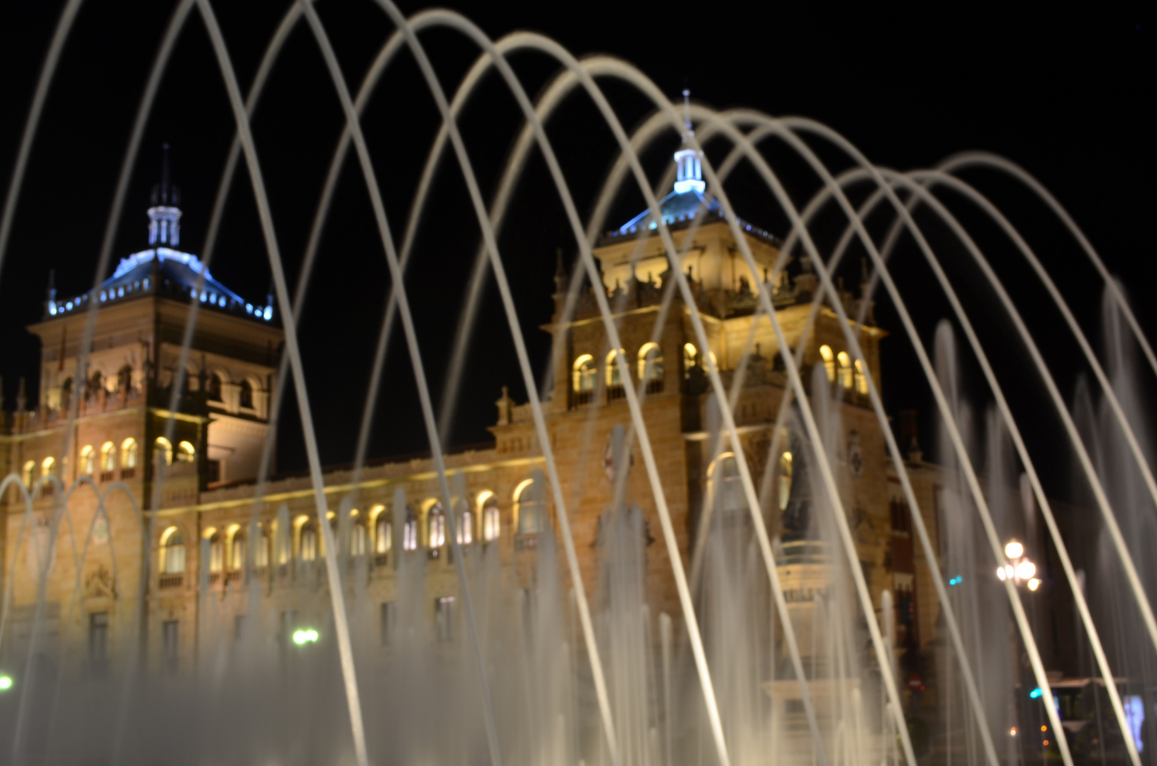 Valladolid en la noche