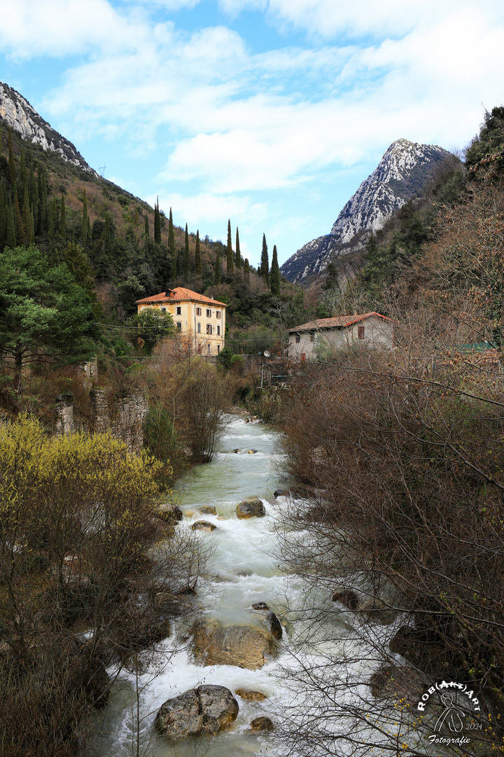 Valle delle cartiere