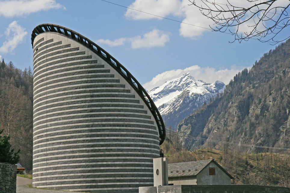 Valle Maggia – neue Pfarrkirche San Giovanni Battista von Mario Botta