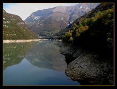 Valle Verzasca Stausee im Tessin