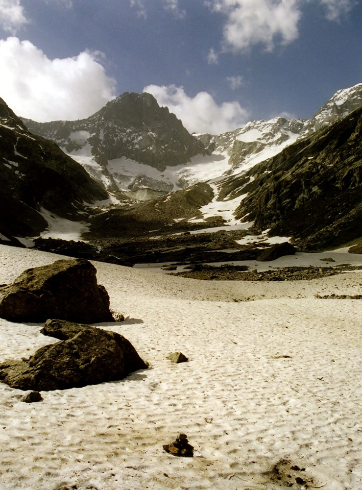 Vallée glacière alpine