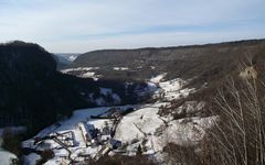 VALLEE JURASSIENNE EN HIVER