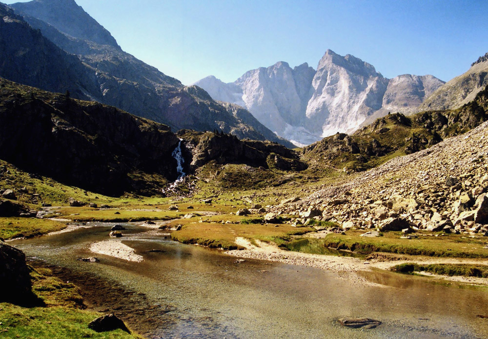 Vallée près du vignemale