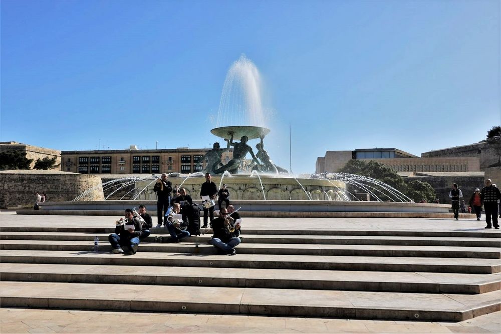 Valletta: Strassenkonzert vor dem Tritonenbrunnen