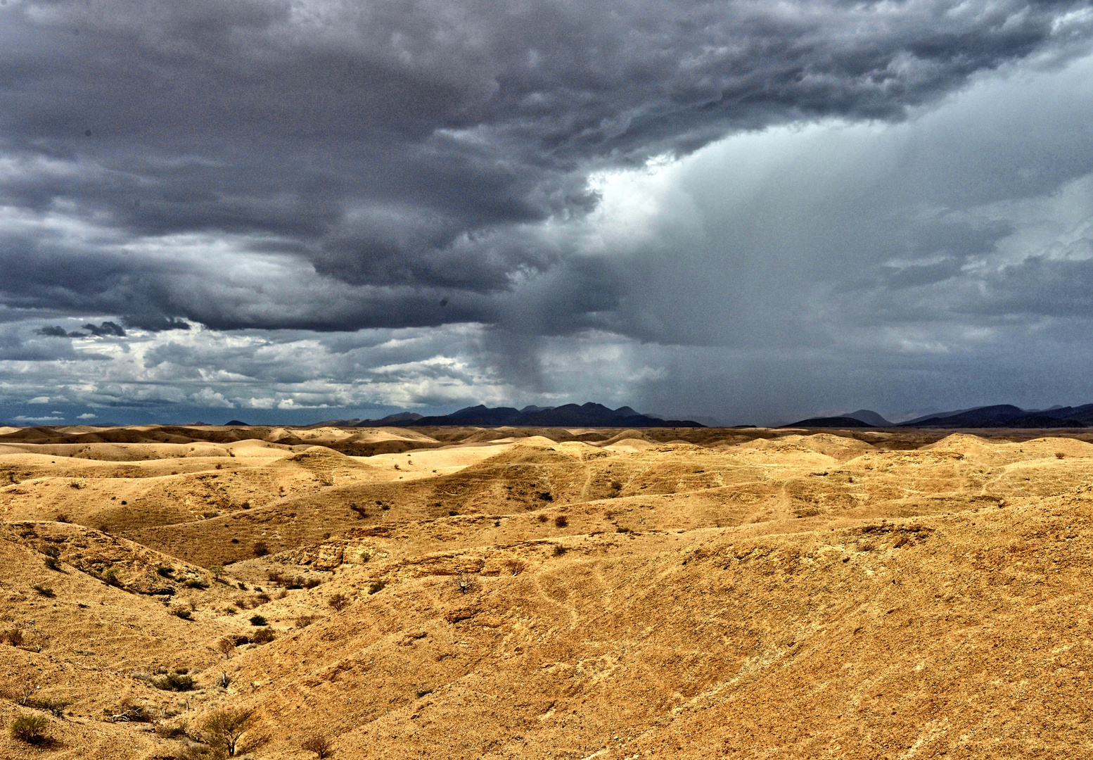 Valley of a thousand hills