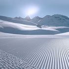 Valluga am Arlberg mit Monzabonalpe, aus dem Kalender "Landschaften im Wandel der Jahreszeiten".