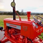 Valmet 565 und im Hintergrund die Stadt Billerbeck im Münsterland