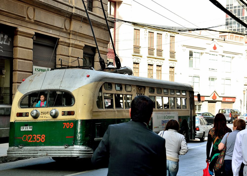 Valparaiso_Troleybusse im Stadtzentrum